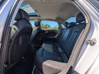 2018 Audi A4 2.0T quattro Premium Plus