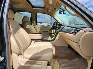2013 Cadillac Escalade Premium