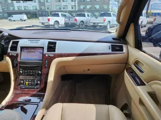 2013 Cadillac Escalade Premium