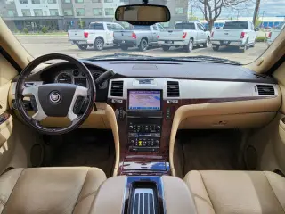 2013 Cadillac Escalade Premium