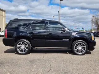 2013 Cadillac Escalade Premium