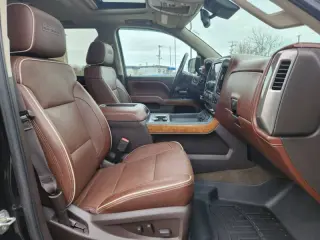 2016 Chevrolet Silverado 1500 High Country
