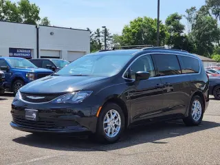 2020 Chrysler Voyager LXi