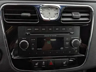 2013 Chrysler 200 Limited