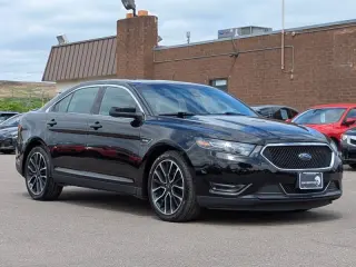 2019 Ford Taurus SHO