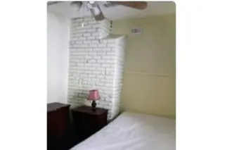 VAN NUYS SINGLES Y CUARTOS