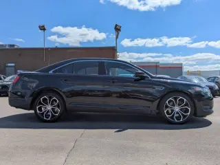 2017 Ford Taurus SHO