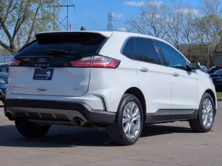 2021 Ford Edge