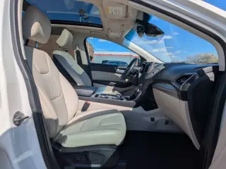 2021 Ford Edge