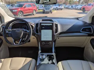 2021 Ford Edge