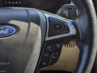 2021 Ford Edge