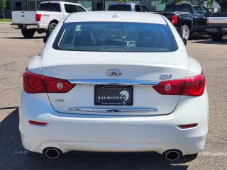 2015 Infiniti Q50 Premium