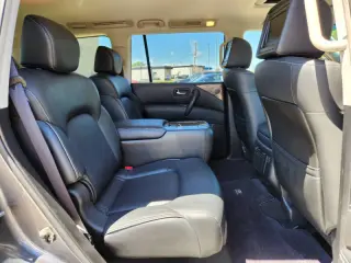 2017 Infiniti QX80