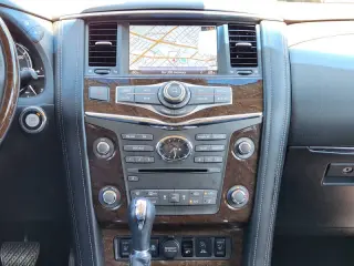 2017 Infiniti QX80