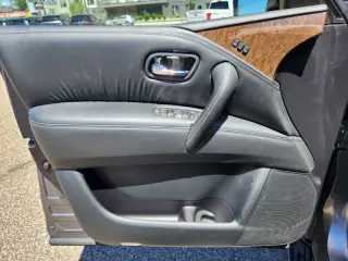 2017 Infiniti QX80