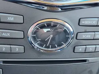 2017 Infiniti QX80