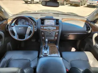2017 Infiniti QX80