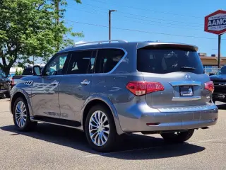 2017 Infiniti QX80