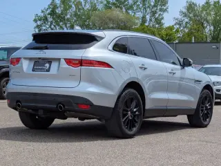 2018 Jaguar F-PACE 35t Prestige