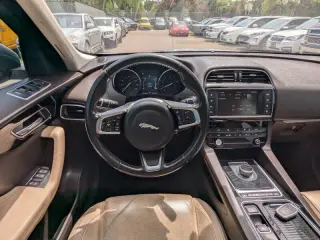 2018 Jaguar F-PACE 35t Prestige