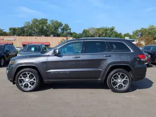 2018 Jeep Grand Cherokee Sterling Edition