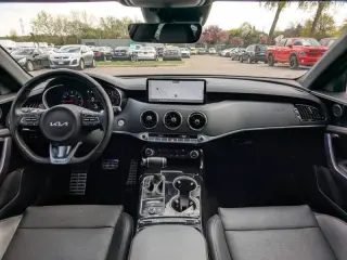 2023 Kia Stinger GT-Line