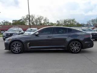 2023 Kia Stinger GT-Line