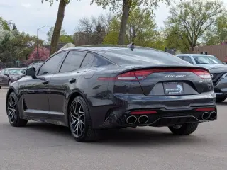 2023 Kia Stinger GT-Line