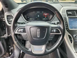 2020 Lincoln Nautilus Standard