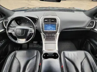 2020 Lincoln Nautilus Standard