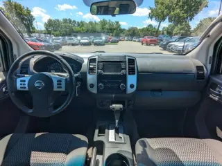 2017 Nissan Frontier SV V6