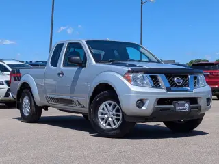 2017 Nissan Frontier SV V6
