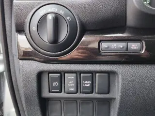 2017 Nissan Titan