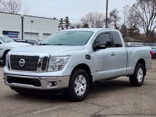 2017 Nissan Titan
