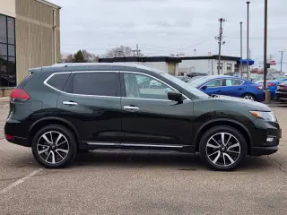 2020 Nissan Rogue SL