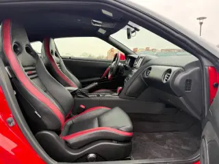 2015 Nissan GT-R Black Edition