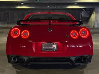 2015 Nissan GT-R Black Edition