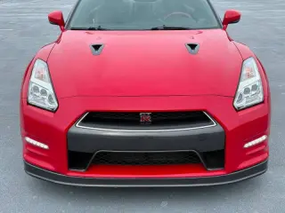 2015 Nissan GT-R Black Edition