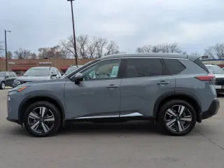 2022 Nissan Rogue SL