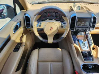 2014 Porsche Cayenne