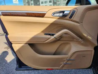 2014 Porsche Cayenne