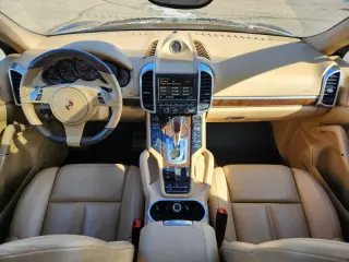 2014 Porsche Cayenne