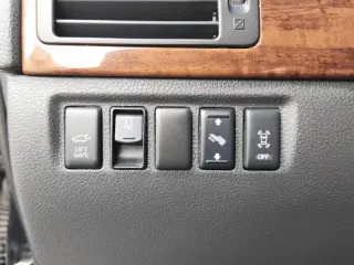2015 Nissan Armada Platinum