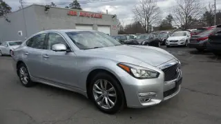 2015 Infiniti Q70 3.7