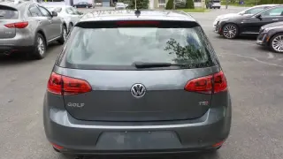 2017 Volkswagen Golf TSI S