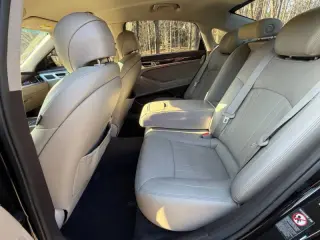 2018 Genesis G80