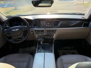 2018 Genesis G80
