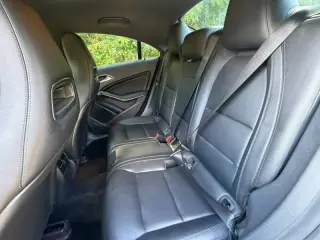 2015 Mercedes-Benz CLA 250