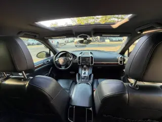 2011 Porsche Cayenne S