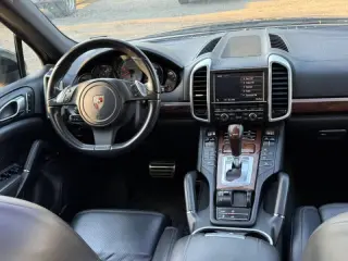 2011 Porsche Cayenne S
